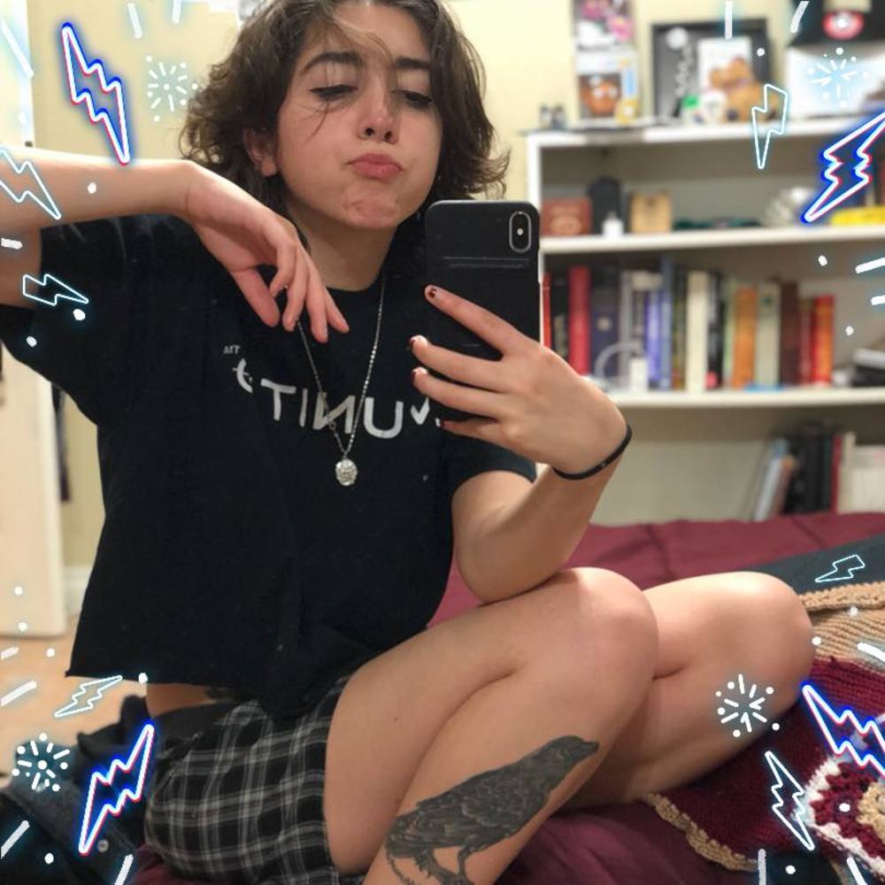 Meet your Posher, Marisa